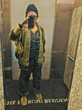 「アイテム（サロペット/オーバーオール）」を使った、DRGNさん（メンズ・170cm）の秋コーディネート
