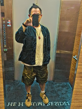 「雨」｜「アイテム（ノーカラージャケット）」を使った、DRGNさん（メンズ・170cm）の夏コーディネート
