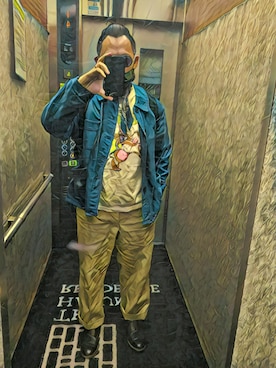 「アイテム（ストール/ショール、ブルー系）」を使った、DRGNさん（メンズ・170cm）の春コーディネート
