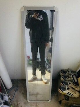 「8seconds（エイトセカンズ）のアイテム（パンツ）」を使った、郭宝阿_さん（メンズ・180cm）の春コーディネート