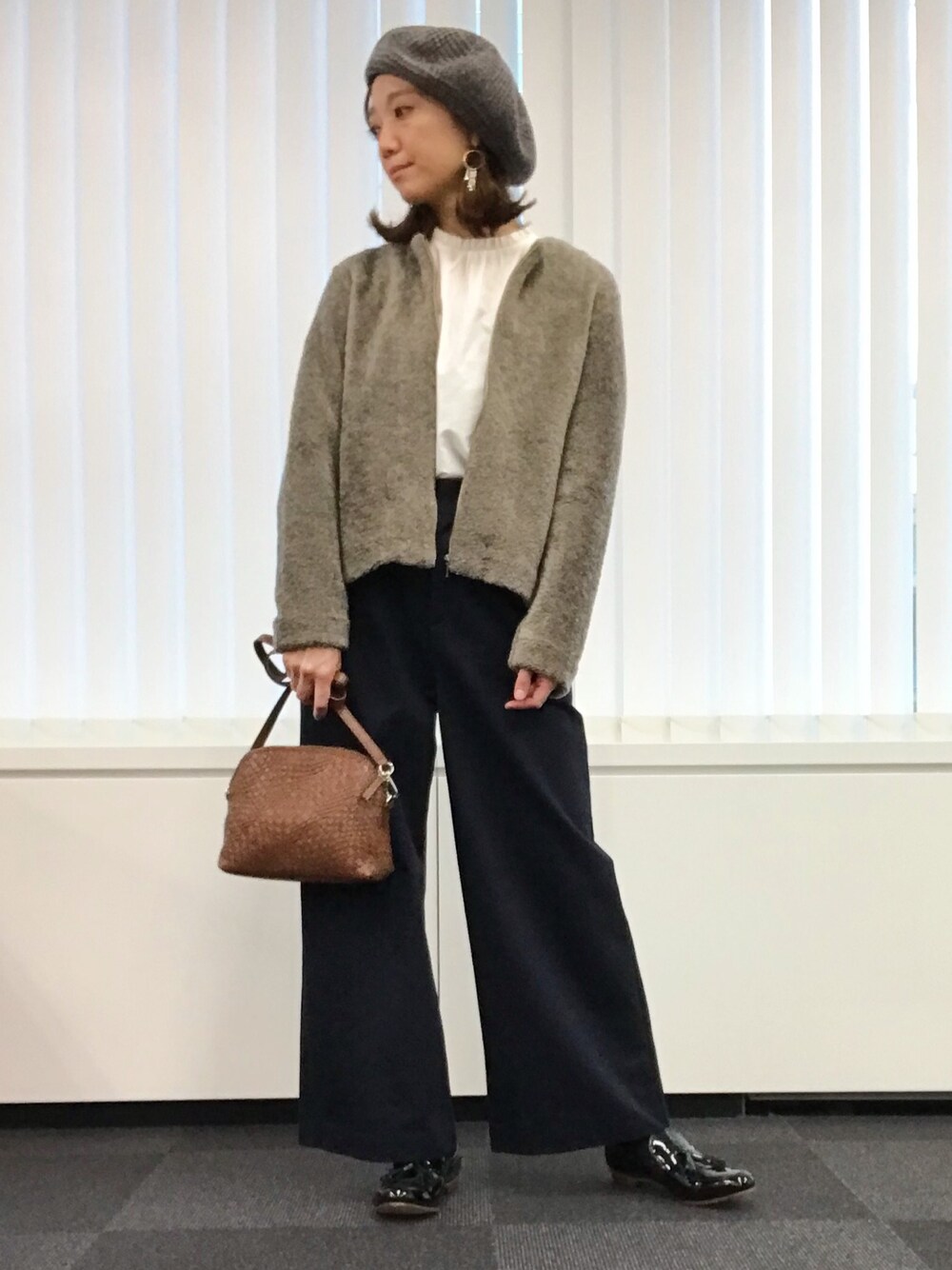 新品☆ヒューマンウーマン　綿ウールギャバミニベルト付ワイドパンツ human woman（ヒューマンウーマン）の「◇綿ウールギャバミニ