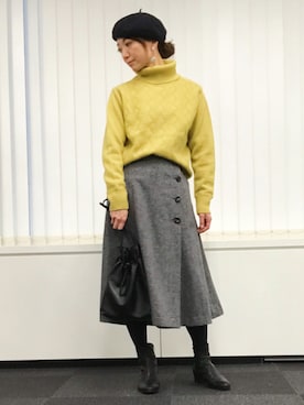 「イエロー」｜「アイテム（ブーツ）」を使った、yuki さん（レディース・160cm）の冬コーディネート