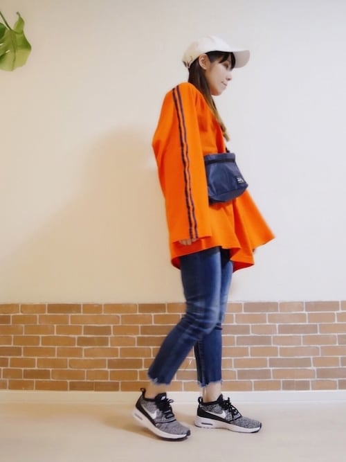 SUB-rhymeさんのコーディネート