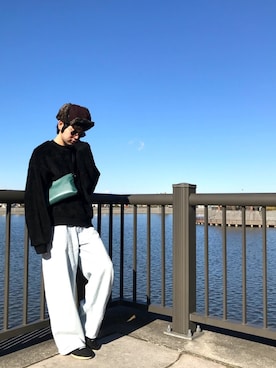 「丸サングラス」｜「アイテム（その他）」を使った、ぼーりーさん（メンズ・178cm）の冬コーディネート