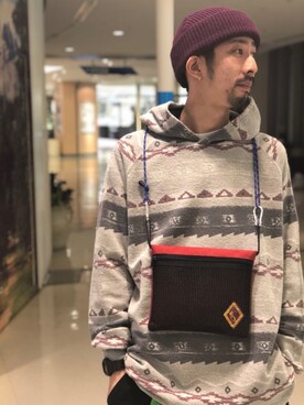 「Gramicci（グラミチ）のアイテム（パーカー）」を使った、Junpei  Fukadaさん（メンズ・170cm）の春コーディネート