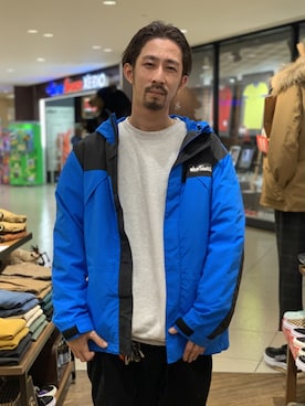 「アイテム（スウェット）」を使った、Junpei  Fukadaさん（メンズ・170cm・30代）の冬コーディネート