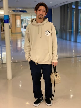 「MANASTASH（マナスタッシュ）のアイテム（バッグ）」を使った、Junpei  Fukadaさん（メンズ・170cm）の春コーディネート