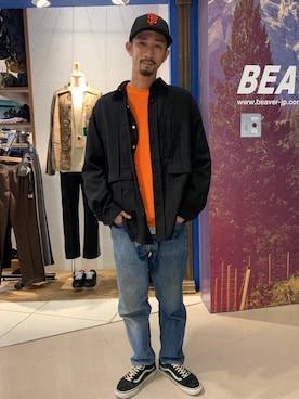 「meanswhile（ミーンズワイル）のアイテム（トップス）」を使った、Junpei  Fukadaさん（メンズ・170cm）の春コーディネート