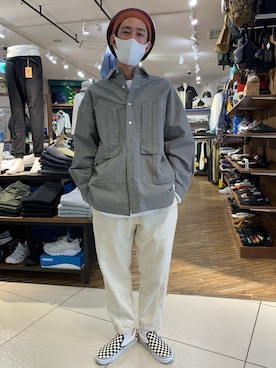 「meanswhile（ミーンズワイル）のアイテム（トップス）」を使った、Junpei  Fukadaさん（メンズ・170cm）の春コーディネート