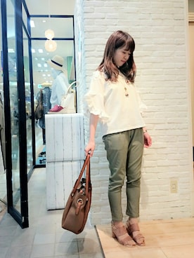 Bou Jeloud博多ゆめタウンさんのコーディネート