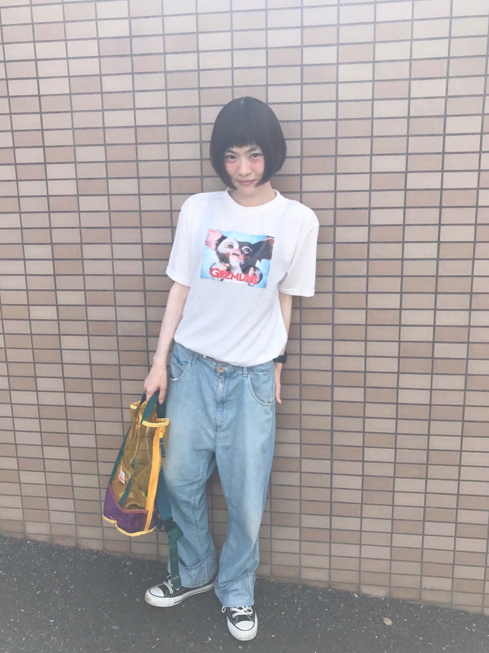 「ボーイッシュ、キャラT、オン眉」｜「Ocean&Groundのアイテム（ドラムバッグ、イエロー系）」を使った、鈴石 風さん（レディース・155cm）の夏コーディネートの1枚目の写真