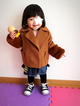 「アイテム（チェスターコート）」を使った、ande.momさん（キッズ・80cm）の冬コーディネート