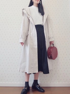 「select MOCA（セレクトモカ）の柔らかく履きやすいフェイクレザーゴールドビット付きローファー（ローファー）」を使った、MAYUKOさん（レディース・163cm）の冬コーディネート