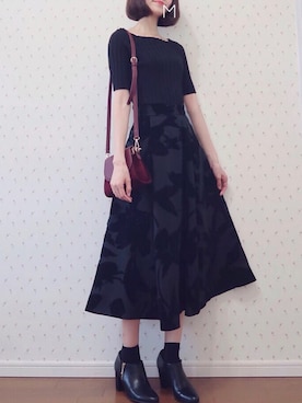「MERCURYDUO（マーキュリーデュオ）のアイテム（スカート）」を使った、MAYUKOさん（レディース・163cm）の秋コーディネート