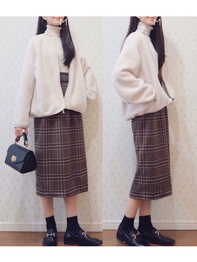 「select MOCA（セレクトモカ）の柔らかく履きやすいフェイクレザーゴールドビット付きローファー（ローファー）」を使った、MAYUKOさん（レディース・163cm）の冬コーディネート