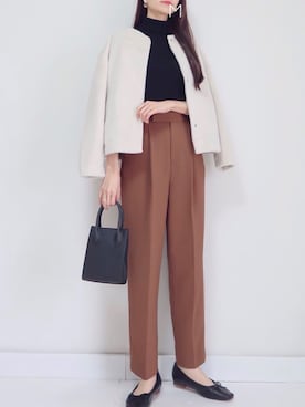 「アイテム（バレエシューズ）」を使った、MAYUKOさん（レディース・163cm）の秋コーディネート