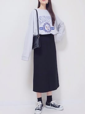 「DHOLIC（ディーホリック）のアイテム（スウェット）」を使った、MAYUKOさん（レディース・163cm）の秋コーディネート