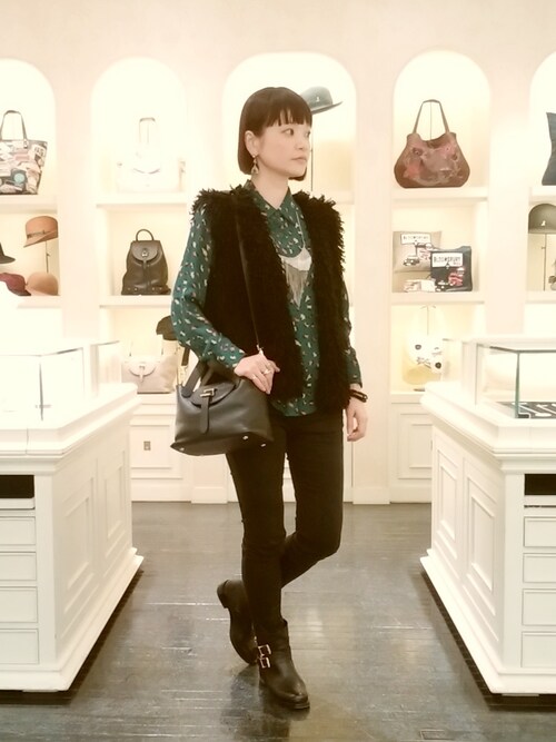 黒ファーは合わせやすさがダントツ!