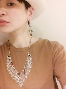 「IOSSELLIANI（イオッセリアーニ）のアイテム（ピアス（両耳用））」を使った、mimioさん（レディース・163cm）の春コーディネート