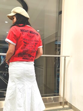 「AVIREX（アヴィレックス）のエンブロイダリー ティーシャツ 刺繍/ EMBROIDERED T-SHIRT（Tシャツ/カットソー）」を使った、ayanaさん（レディース・158cm）の春コーディネート