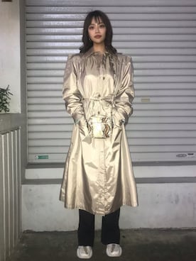 「PUMA」｜「アイテム（トレンチコート）」を使った、藤野結衣さん（レディース・167cm）の秋コーディネート