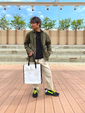「AVIREX（アヴィレックス）のアイテム（シューズ）」を使った、hayatoさん（メンズ・170cm）の春コーディネート