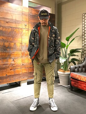 「DIESEL（ディーゼル）のアイテム（ナイロンジャケット）」を使った、YANさん（メンズ・169cm）の春コーディネート