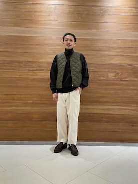 「Tシャツ/カットソー」｜「アイテム（その他アウター）」を使った、野田 昌宏さん（メンズ・163cm）の秋コーディネート