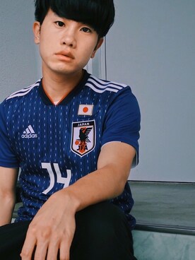 いずっちさんの「アディダス サッカー日本代表 ホームレプリカユニフォーム半袖」を使ったコーディネート