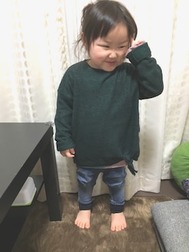 「2歳3ヶ月」｜「アイテム（ニット/セーター）」を使った、emamonさん（キッズ・80cm）の冬コーディネート