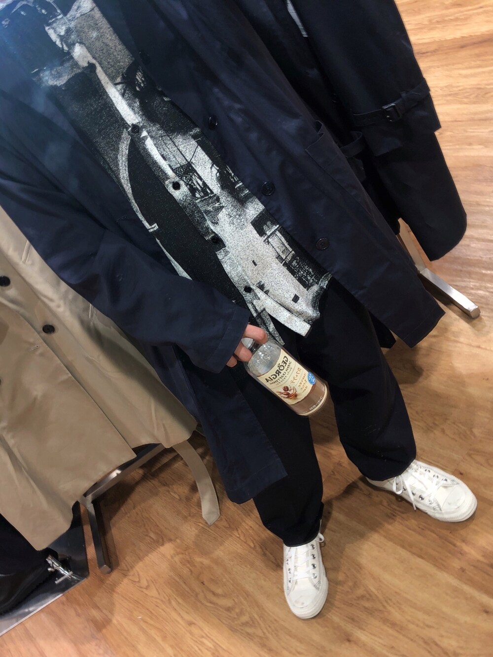 「未来のWEARISTAプロジェクト」｜「ZARAのアイテム（シャツ/ブラウス、ブラック系）」を使った、Reitoさん（メンズ・161cm）の冬コーディネートの1枚目の写真