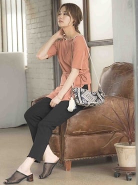 「mysty woman（ミスティウーマン）のレイヤードチュニックプルオーバー 886680（Tシャツ/カットソー、ブラウン系）」を使った、mystywoman_officialさん（レディース・166cm）の夏コーディネート