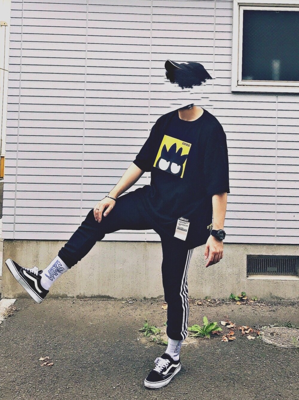 「STAYREAL、adidas originals、VANS、oldschool、おしゃれさんと繋がりたい、ootd」｜「STAYREALのアイテム（Tシャツ/カットソー、ブラック系）」を使った、kさん（メンズ・172cm）の夏コーディネートの1枚目の写真