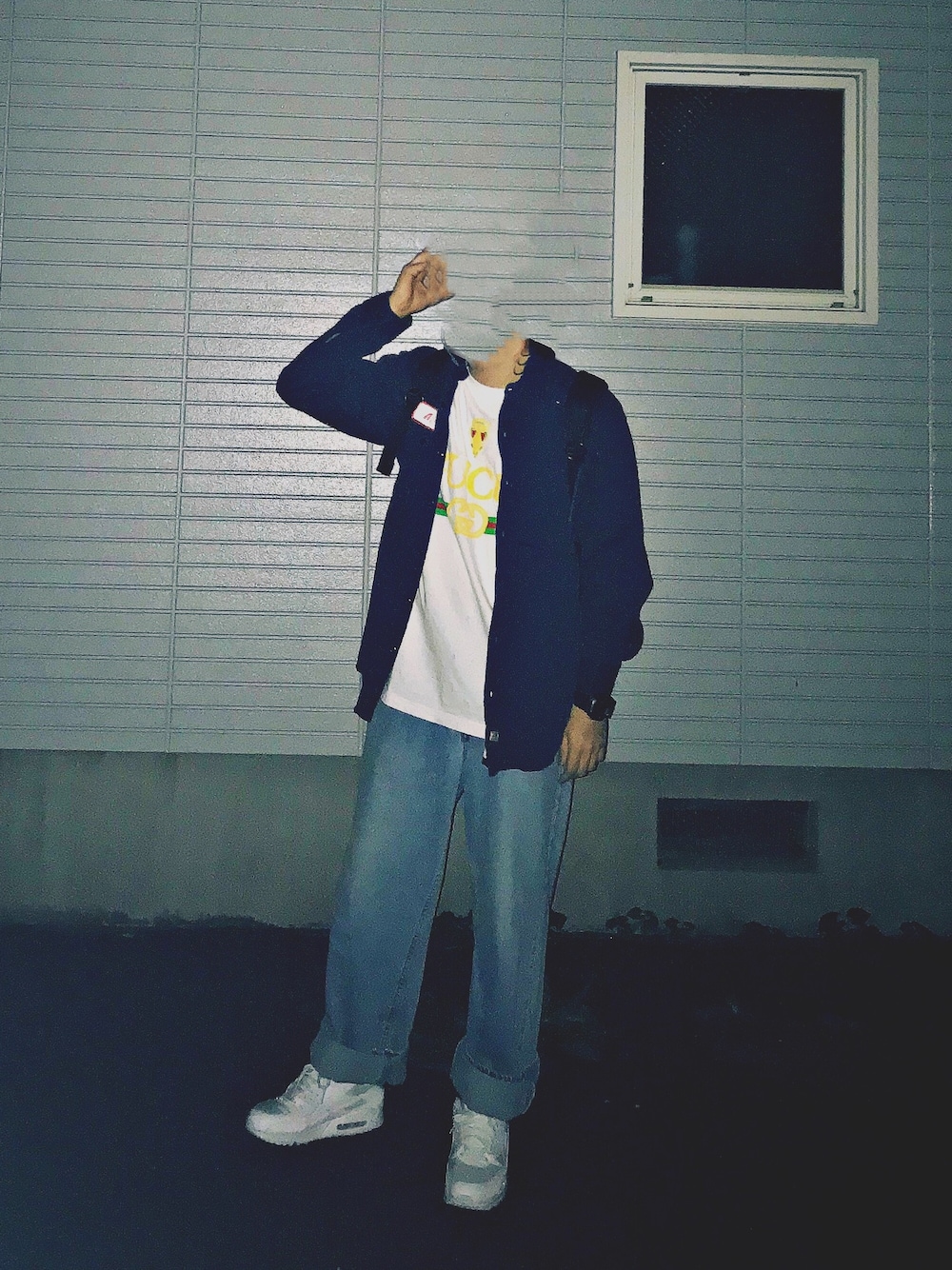 「ootd、古着、古着コーデ、ワークシャツ、redcap、GUCCIbootleg、Levi's、silver tab、NIKE、NIKE AIR MAX」｜「guccibootlegのアイテム（Tシャツ/カットソー、ホワイト系）」を使った、kさん（メンズ・172cm）の秋コーディネートの1枚目の写真