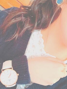 「GU（ジーユー）のアイテム（シャツ/ブラウス、ホワイト系）」を使った、ゆちょさん（レディース・165cm）の春コーディネート