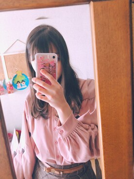 「SHOPLISTのアイテム（シャツ/ブラウス、ピンク系）」を使った、ゆちょさん（レディース・165cm）の冬コーディネート