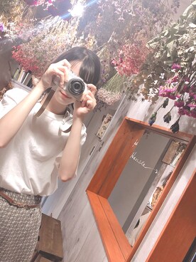 「Champion（チャンピオン）の【Champion Authentic T-SHIRTS】レディース チャンピオン コットン 無地 半袖 Tシャツ（Tシャツ/カットソー、ホワイト系）」を使った、ゆちょさん（レディース・165cm）の夏コーディネート