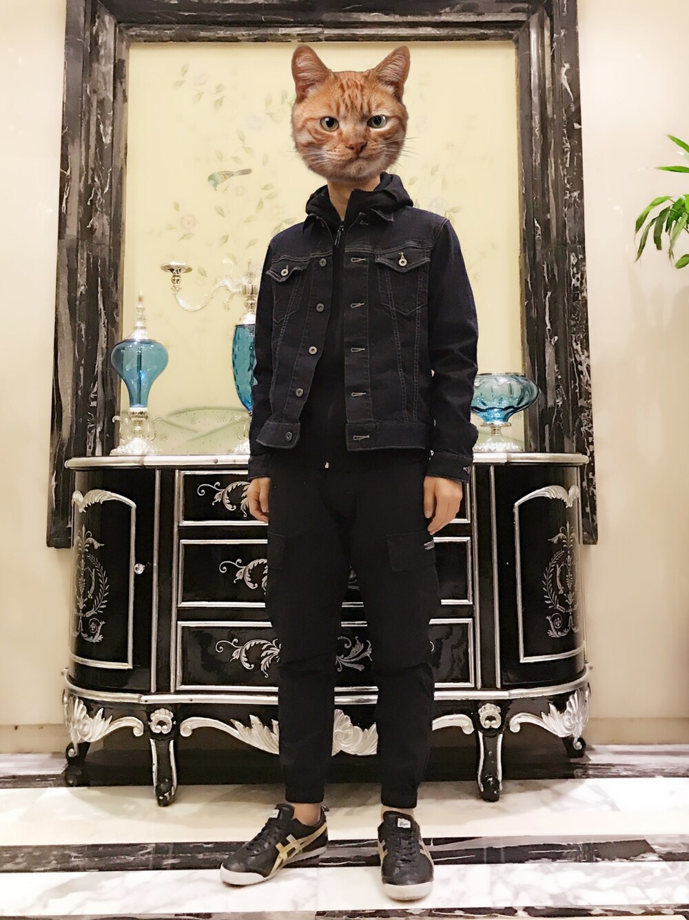 「UNIQLOのアイテム（デニムジャケット、ブルー系）」を使った、zxc1987さん（メンズ・170cm）の冬コーディネートの1枚目の写真