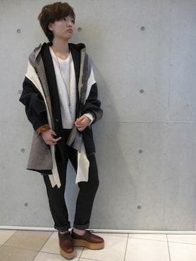 「DIEPPA RESTREPO（ディエッパ レストレポ）のアイテム（シューズ）」を使った、culdeparisさん（レディース・162cm）の冬コーディネート