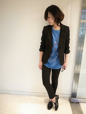 「ISABEL MARANT（イザベルマラン）のアイテム（テーラードジャケット）」を使った、MOGGIE CO-OP STAFFさん（レディース・161cm）の秋コーディネート