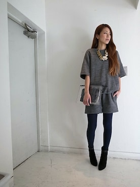 「ISABEL MARANT（イザベルマラン）のアイテム（ブーツ）」を使った、MOGGIE CO-OP STAFFさん（レディース・168cm）の秋コーディネート