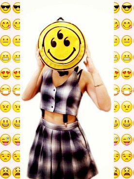 「UNIF（ユニフ）のアイテム（スカート）」を使った、saoriadrenaさん（レディース・165cm）の秋コーディネート