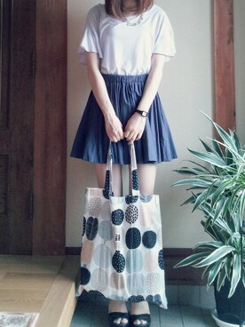 「アイテム（Tシャツ/カットソー）」を使った、eさん（レディース・20代）の夏コーディネート