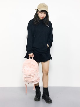 「WC（ダブル シー）のアイテム（パーカー）」を使った、エル 🍒さん（レディース・157cm）の秋コーディネート
