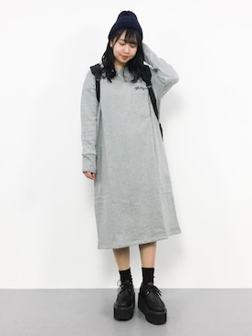 「アイテム（ドレス、グレー系）」を使った、エル 🍒さん（レディース・157cm）の冬コーディネート
