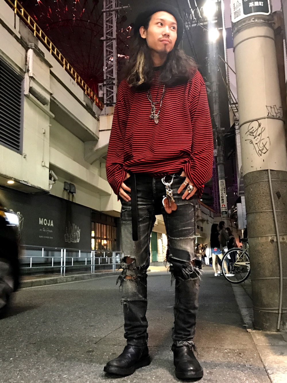 「ROYALFLASH、royalflash梅田、FACCIES、FAGASSENT、gunda、GUIDI、Ann Demeulemeester」｜「facciesのアイテム（ニット/セーター、レッド系）」を使った、AOKIFLASH‼︎!さん（メンズ・168cm）の秋コーディネートの1枚目の写真