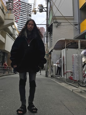 「REPRESENT（リプレゼント）のアイテム（パーカー）」を使った、AOKIFLASH‼︎!さん（メンズ・166cm）の秋コーディネート