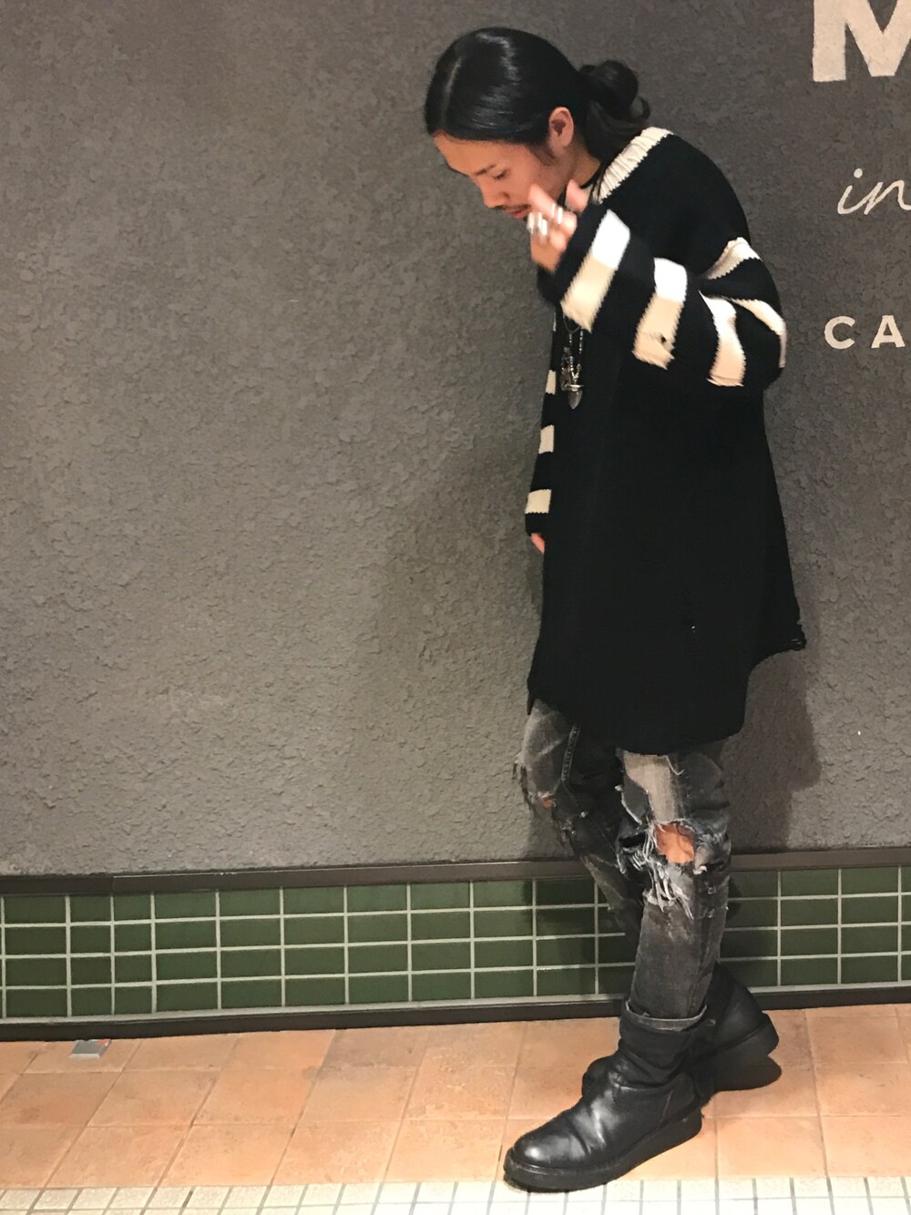 「ROYALFLASH、royalflash梅田、ROYAL FLASH、gunda、FAGASSENT、FACCIES、Ann Demeulemeester、大阪」｜「facciesのアイテム（ニット/セーター、ブラック系）」を使った、AOKIFLASH‼︎!さん（メンズ・166cm）の秋コーディネートの1枚目の写真