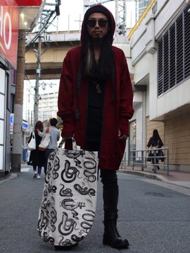 「KMRii（ケムリ）のアイテム（パーカー）」を使った、AOKIFLASH‼︎!さん（メンズ・166cm）の春コーディネート