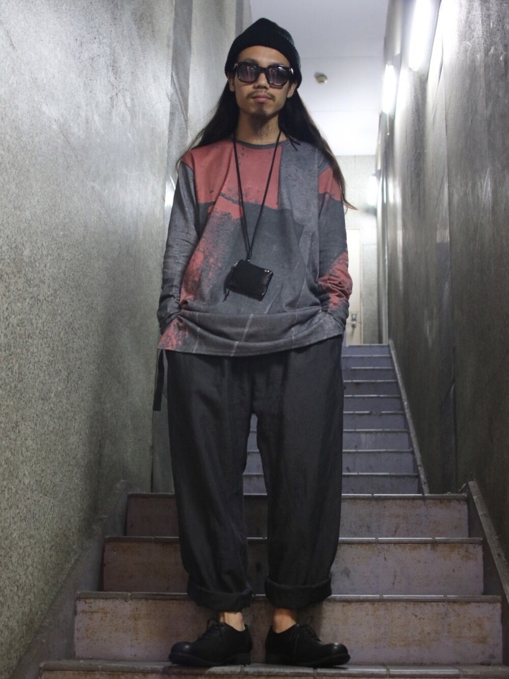 「nude:masahiko maruyama、KMRii、ISAMU KATAYAMA BACKLASH、大人コーデ、グラフィックＴ、ROYAL FLASH、大阪、オトナカジュアル」｜「nude:masahiko maruyamaのアイテム（Tシャツ/カットソー、レッド系）」を使った、AOKIFLASH‼︎!さん（メンズ・166cm）の夏コーディネートの1枚目の写真